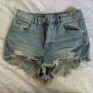 ZARA LIGHT WASH JEAN SHORTS HI RISE